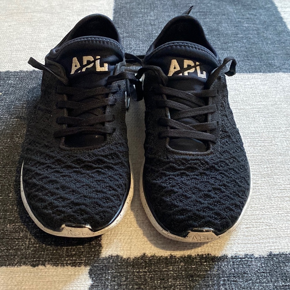 APL Techloom Phantom